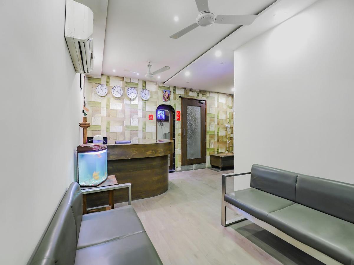 Oyo 81042 Rajput Resort Patiala Bagian luar foto